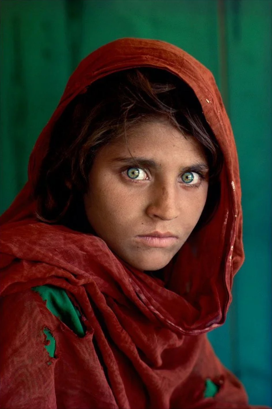 Afghan Girl, 1985 – Photograph by Steve McCurry